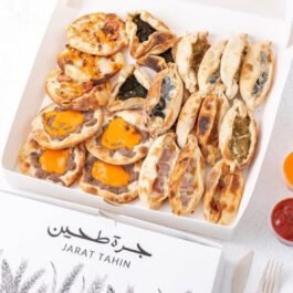 ميني فطاير مشكل 36 قطعة Mini assorted pastries, 36 pieces